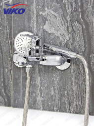 Смеситель VIKO V-4102 для ванны, с кронштейном для душевой лейки, Хром Смеситель VIKO V-4102 для ванны, с кронштейном для душевой лейки, Хром