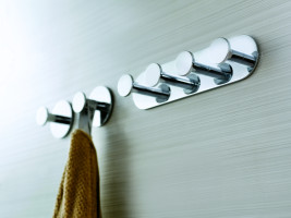 Планка 4 крючка круглая на клейкой основе 3М LANGBERGER 72134