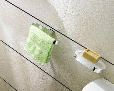 Полотенцедержатель Langberger хромированный к стене "полуовал" 24038A