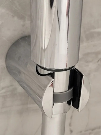 Кронштейн KAISER 0145 душевой лейки настенный металлический, Хром