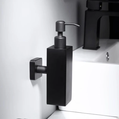 Диспенсер Rainbowl 2788-1BP Cube для жидкого мыла черный матовый