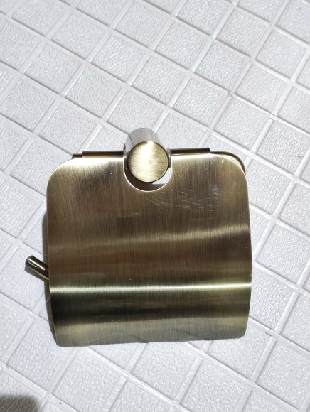 Уценка 1 Держатель туалетной бумаги HB8403-4 с крышкой Бронза